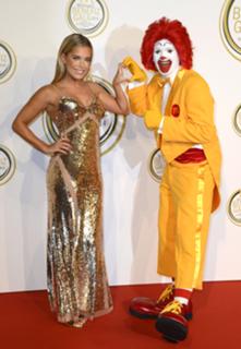 Sylvie Meis feet photo thumbnail