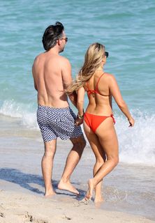 Sylvie Meis feet photo thumbnail
