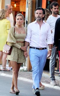 Sylvie Meis feet photo thumbnail