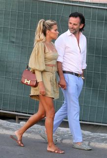 Sylvie Meis feet photo thumbnail