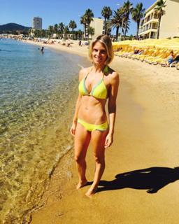 Sylvie Tellier feet photo thumbnail