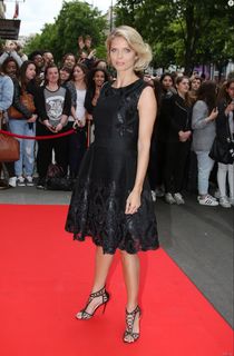 Sylvie Tellier feet photo thumbnail