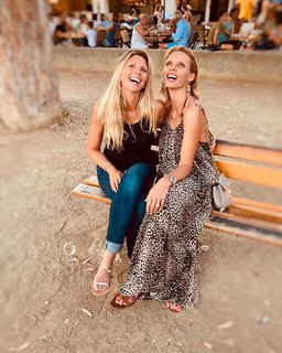 Sylvie Tellier feet photo thumbnail