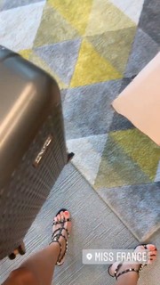 Sylvie Tellier feet photo thumbnail