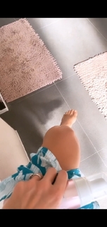 Sylvie Tellier feet photo thumbnail