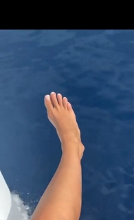 Sylvie Tellier feet photo thumbnail