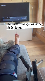 Sylvie Tellier feet photo thumbnail