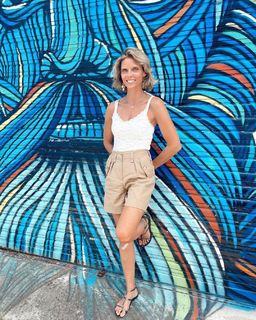 Sylvie Tellier feet photo thumbnail