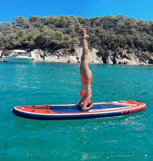 Sylvie Tellier feet photo thumbnail