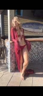 Sylvie Tellier feet photo thumbnail