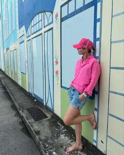 Sylvie Tellier feet photo thumbnail