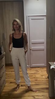 Sylvie Tellier feet photo thumbnail