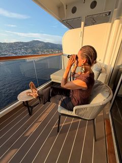 Sylvie Tellier feet photo thumbnail