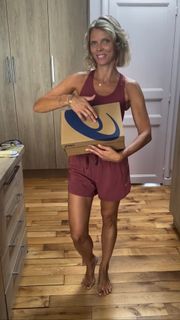 Sylvie Tellier feet photo thumbnail