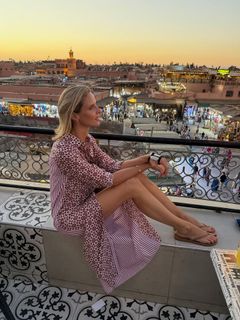 Sylvie Tellier feet photo thumbnail