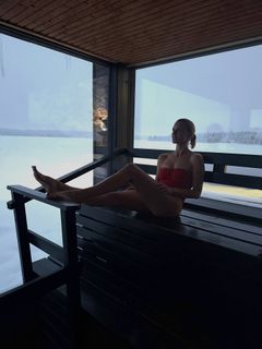 Sylvie Tellier feet photo 2