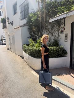 Sylvie Tellier feet photo 7