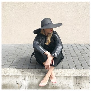 Sylwia Gliwa feet photo 13