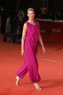 Synnøve Macody Lund feet photo 11
