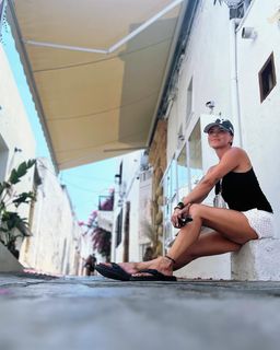 Szilvia Péter Szabó feet photo 20