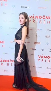 Sára Sandeva feet photo 15