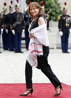 Ségolène Royal feet photo 3