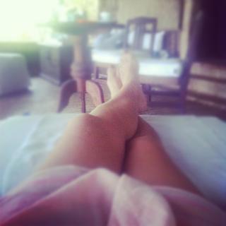 Sílvia Abril feet photo 10