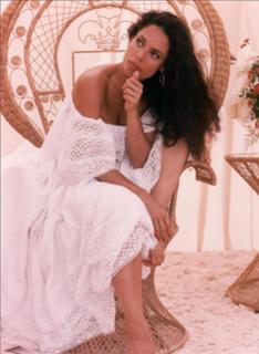 Sônia Braga feet photo 17