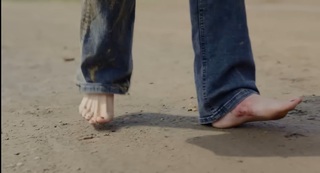 Sümeyye Aydogan feet photo 11