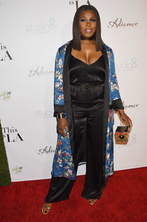 Ta'Rhonda Jones feet photo 1