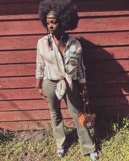 Ta'Rhonda Jones feet photo 1