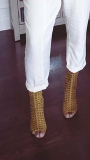 Ta'Rhonda Jones feet photo 2