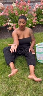 Ta'Rhonda Jones feet photo 5