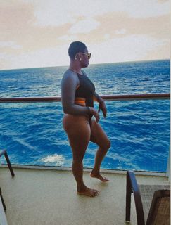 Ta'Rhonda Jones feet photo 1