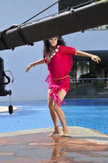 Taapsee Pannu feet photo thumbnail