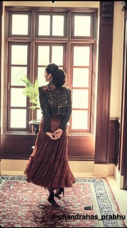 Taapsee Pannu feet photo thumbnail