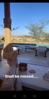 Taapsee Pannu feet photo thumbnail