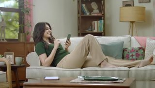 Taapsee Pannu feet photo thumbnail
