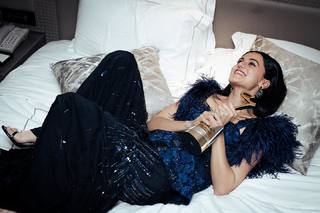 Taapsee Pannu feet photo thumbnail