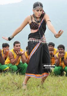 Taapsee Pannu feet photo thumbnail
