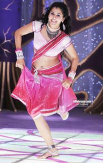 Taapsee Pannu feet photo thumbnail