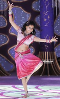Taapsee Pannu feet photo thumbnail