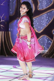 Taapsee Pannu feet photo thumbnail