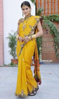 Taapsee Pannu feet photo thumbnail