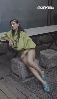 Taapsee Pannu feet photo thumbnail