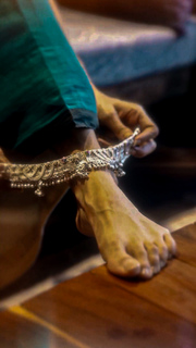 Taapsee Pannu feet photo thumbnail