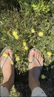 Taapsee Pannu feet photo 6
