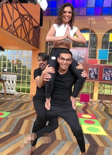 Tabata Jalil feet photo thumbnail