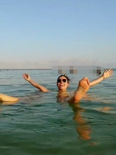 Tabata Jalil feet photo thumbnail