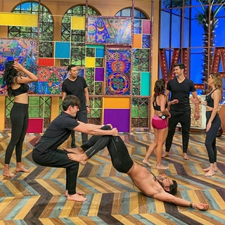 Tabata Jalil feet photo thumbnail